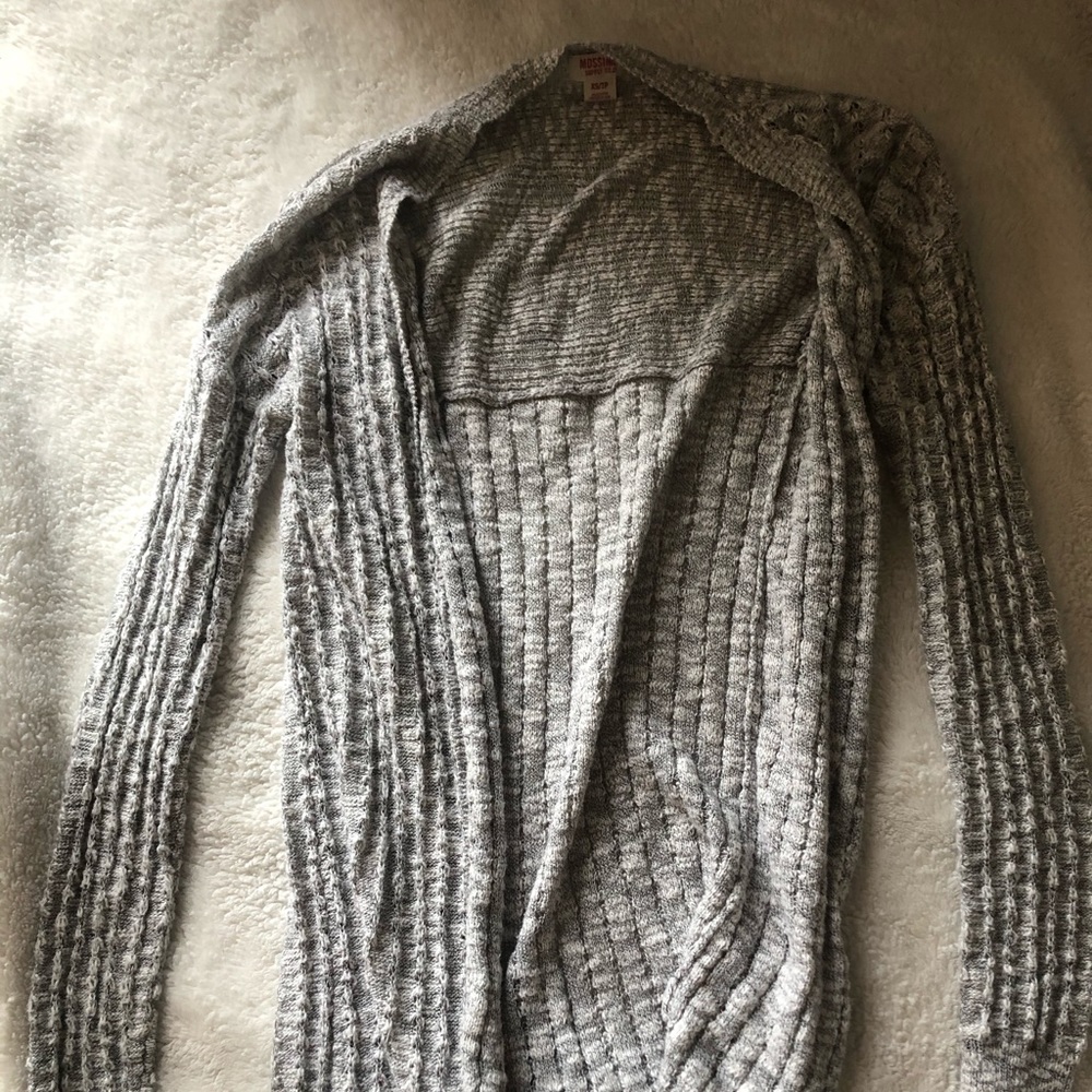 A knit open sweater XS